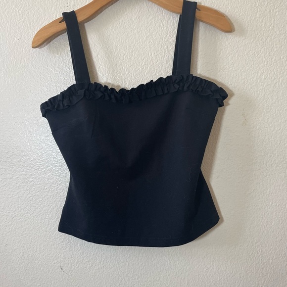 Glamorous/Revolve Solid Black Crop Tank Top w/ Ruffle Detail/ US 4 - Picture 6 of 11